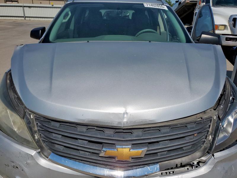 Photo 12 from auction – 2017 CHEVROLET TRAVERSE L with VIN 1GNKRFED5HJ349889