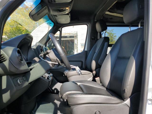 Photo 7 from auction – 2019 MERCEDES-BENZ SPRINTER 2 with VIN WD4FF0CD9KP188489