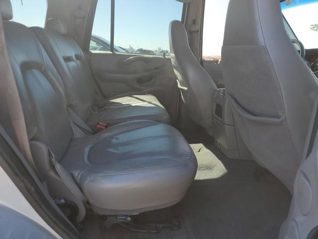 Photo 11 from auction – 2001 FORD EXPEDITION XLT with VIN 1FMPU16L81LA93050