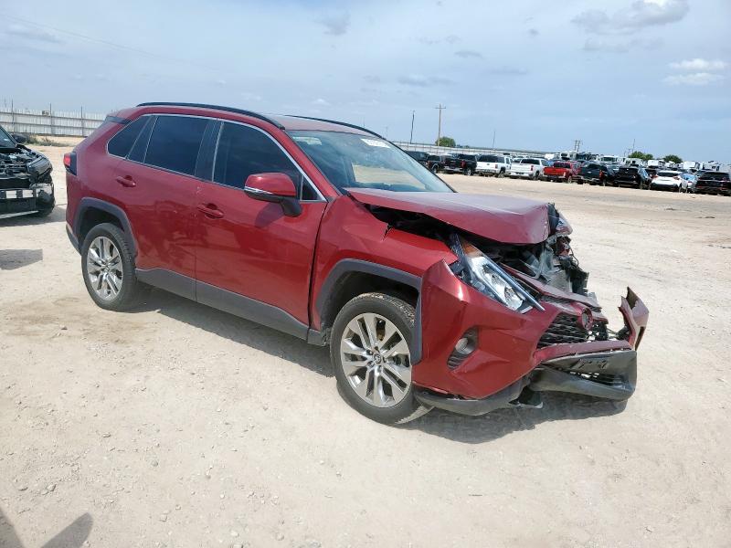 Photo 4 from auction – 2019 TOYOTA RAV4 XLE P with VIN 2T3C1RFVXKW030588