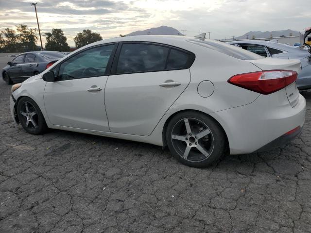 Foto 2 de la subasta – 2015 KIA FORTE LX con VIN KNAFK4A60F5283460