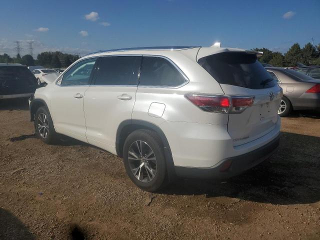 Photo 2 from auction – 2016 TOYOTA HIGHLANDER with VIN 5TDJKRFH5GS300964
