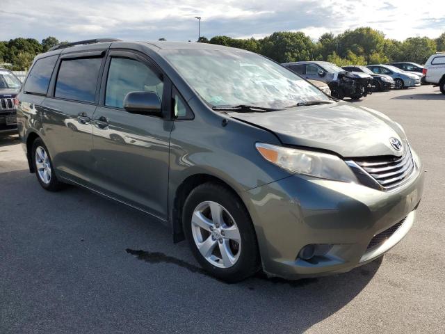 Photo 4 from auction – 2013 TOYOTA SIENNA LE with VIN 5TDKK3DC6DS370753