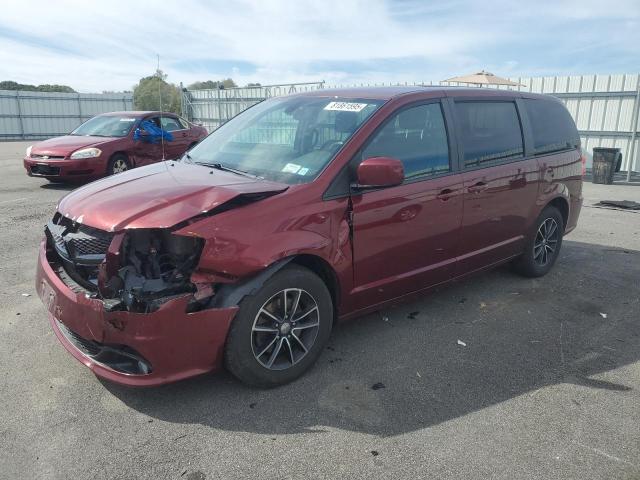 DODGE GRAND CARA 2018 with VIN 2C4RDGBGXJR348877 - Photo from auction