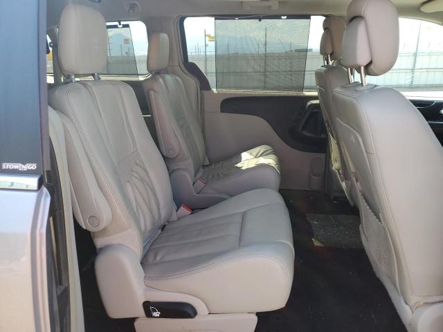 Photo 11 from auction – 2014 CHRYSLER TOWN & COU with VIN 2C4RC1CG7ER204109