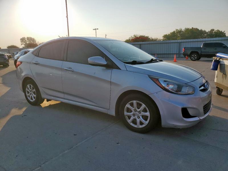 Photo 4 from auction – 2014 HYUNDAI ACCENT with VIN KMHCT4AE3EU588767