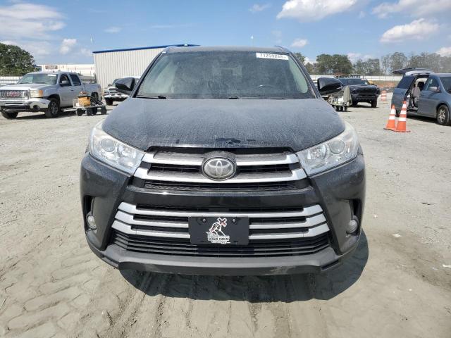 Фото 5 с аукциона – 2017 TOYOTA HIGHLANDER с VIN 5TDJZRFH4HS450528