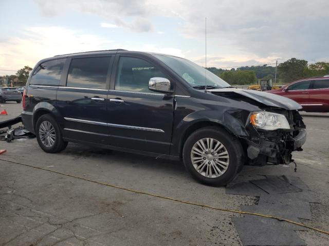 Photo 4 from auction – 2016 CHRYSLER TOWN & COU with VIN 2C4RC1CG1GR221927