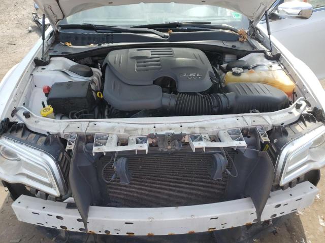 Photo 11 from auction – 2013 CHRYSLER 300C with VIN 2C3CCAEGXDH513312