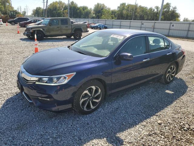 HONDA ACCORD EXL 2017 with VIN 1HGCR2F92HA169366 - Photo from auction