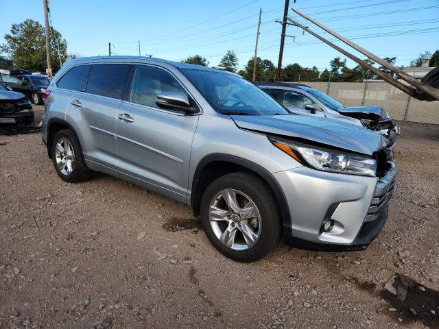 Photo 4 from auction – 2018 TOYOTA HIGHLANDER with VIN 5TDDZRFH3JS882188