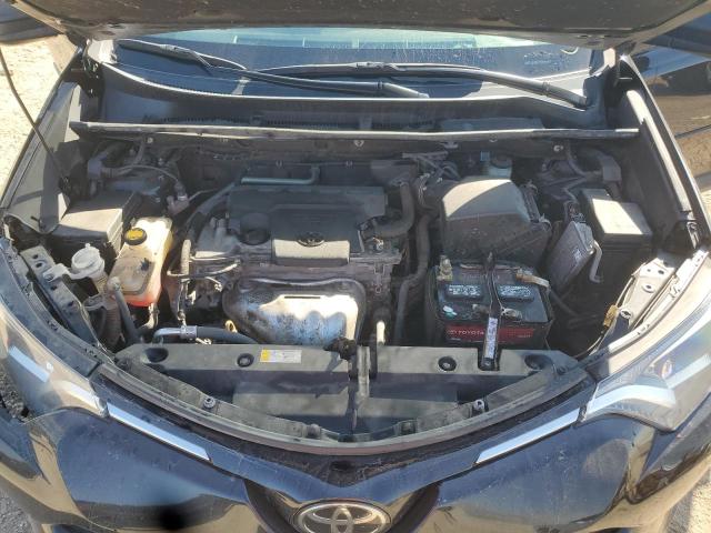 Photo 11 from auction – 2017 TOYOTA RAV4 LE with VIN 2T3BFREV4HW571627