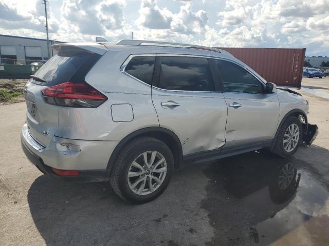 Photo 3 from auction – 2017 NISSAN ROGUE S with VIN 5N1AT2MTXHC881677