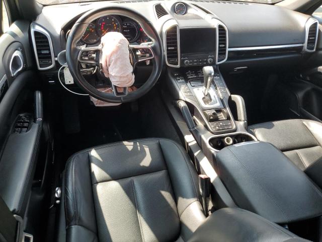Photo 8 from auction – 2017 PORSCHE CAYENNE with VIN WP1AA2A26HKA90699