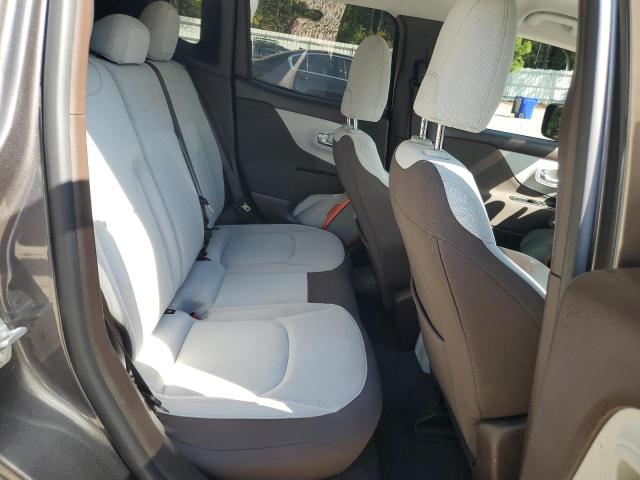 Photo 10 from auction – 2017 JEEP RENEGADE L with VIN ZACCJABB0HPF06125