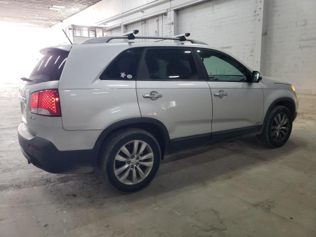 Photo 3 from auction – 2011 KIA SORENTO EX with VIN 5XYKUDA20BG058515