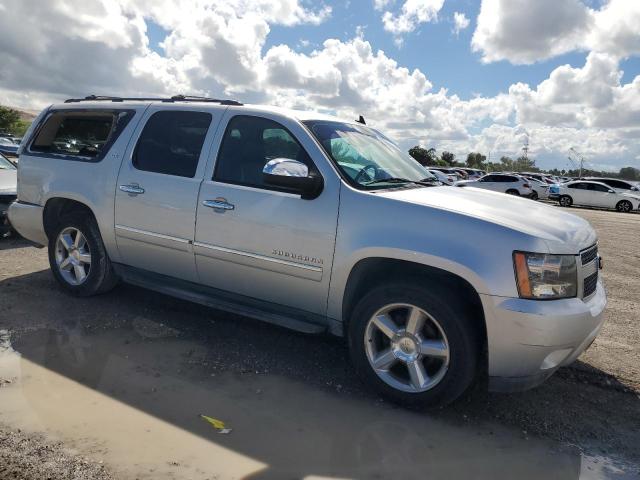 Photo 4 from auction – 2014 CHEVROLET SUBURBAN C with VIN 1GNSCKE00ER232001