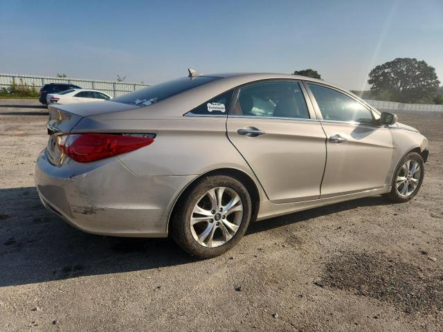 Photo 3 from auction – 2011 HYUNDAI SONATA SE with VIN 5NPEC4AC4BH272697