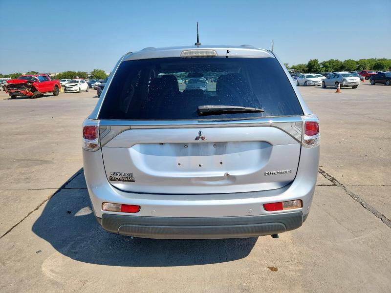 Photo 6 from auction – 2014 MITSUBISHI OUTLANDER with VIN JA4AD3A3XEZ013158