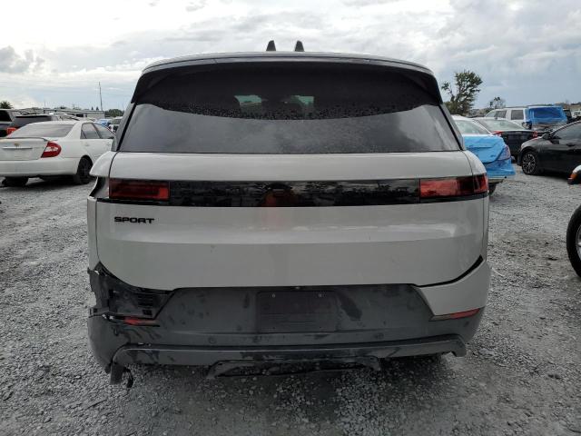 Photo 6 from auction – 2025 LAND ROVER RANGE ROVE with VIN SAL1P9EUXSA434335