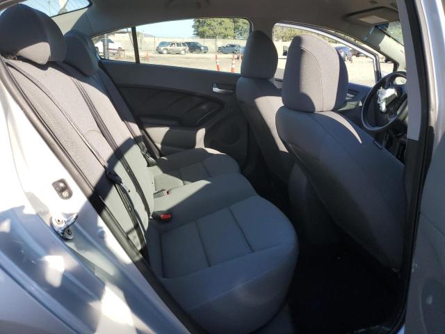 Photo 10 from auction – 2017 KIA FORTE LX with VIN 3KPFK4A71HE075199