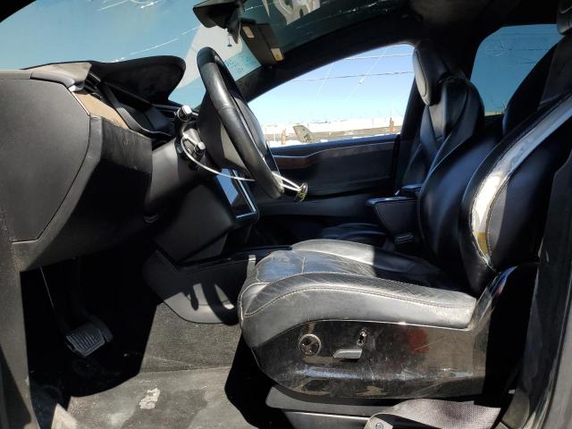 Photo 7 from auction – 2017 TESLA MODEL X with VIN 5YJXCAE27HF039302