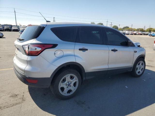 Photo 3 from auction – 2018 FORD ESCAPE S with VIN 1FMCU0F78JUB20561