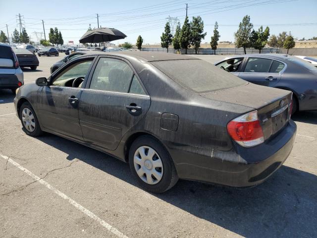 Photo 2 from auction – 2005 TOYOTA CAMRY LE with VIN 4T1BE32K05U024403