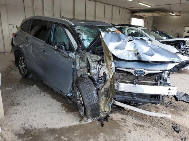 Photo 4 from auction – 2023 TOYOTA HIGHLANDER with VIN 5TDKBRCHXPS118220
