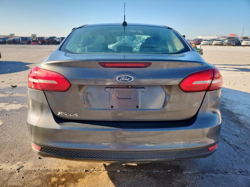 Photo 6 from auction – 2018 FORD FOCUS S with VIN 1FADP3E27JL258935