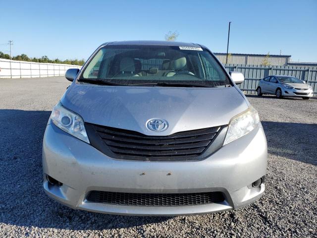 صورة رقم 5 من المزاد - 2012 TOYOTA SIENNA مع VIN 5TDZK3DC0CS202667