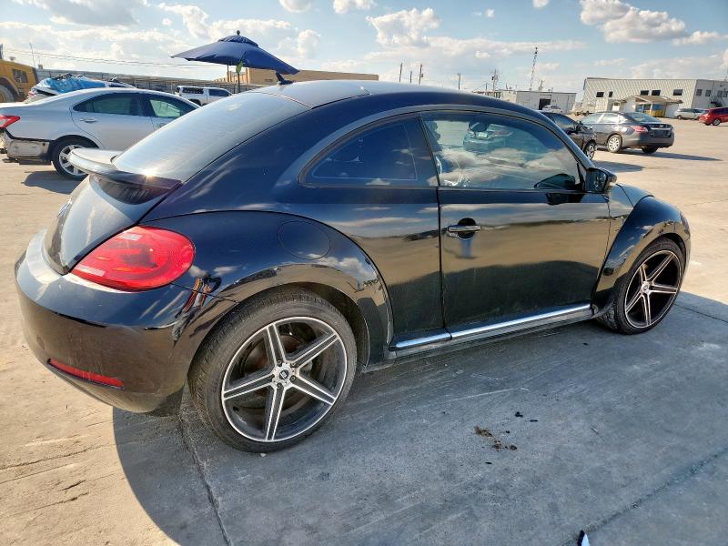 Photo 3 from auction – 2012 VOLKSWAGEN BEETLE with VIN 3VWJP7AT9CM606722