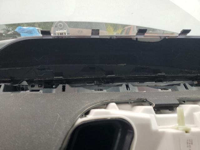 Photo 9 from auction – 2018 TOYOTA PRIUS with VIN JTDKARFPXJ3093463