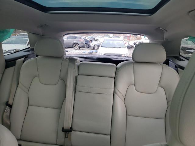 Photo 10 from auction – 2018 VOLVO XC60 with VIN YV4A22RL4J1043577