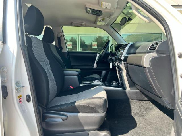 Photo 5 from auction – 2014 TOYOTA 4RUNNER SR with VIN JTEBU5JR1E5185169