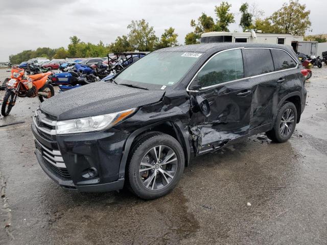 TOYOTA HIGHLANDER 2017 with VIN 5TDBZRFH9HS413950 - Photo from auction