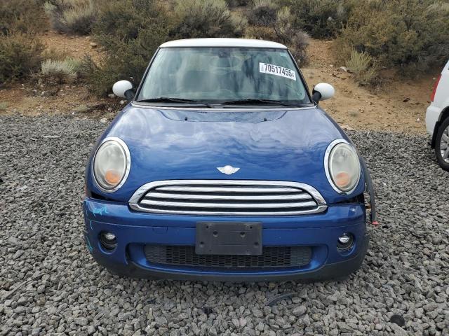 Photo 5 from auction – 2008 MINI COOPER with VIN WMWMF335X8TU69127