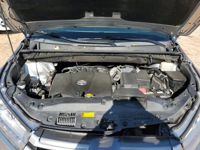 Photo 12 from auction – 2017 TOYOTA HIGHLANDER with VIN 5TDKZRFH0HS520112