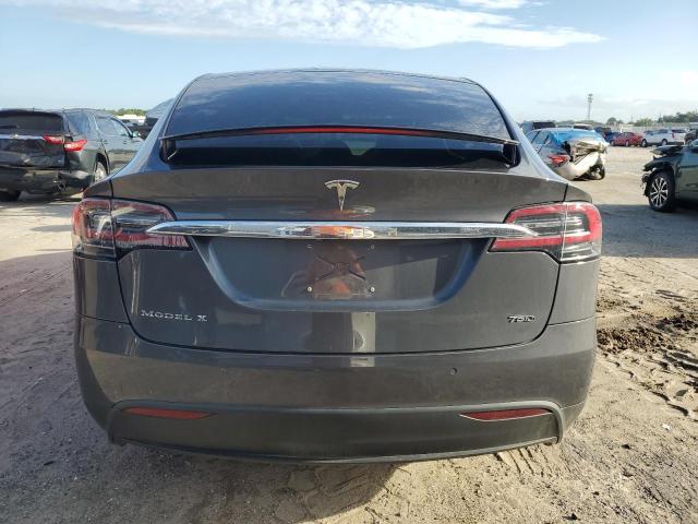 Photo 6 from auction – 2018 TESLA MODEL X with VIN 5YJXCAE27JF096685