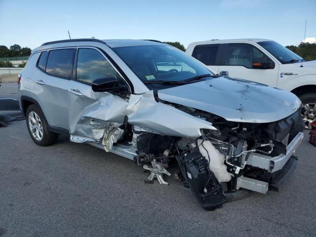 Photo 4 from auction – 2024 JEEP COMPASS LA with VIN 3C4NJDBN7RT154661
