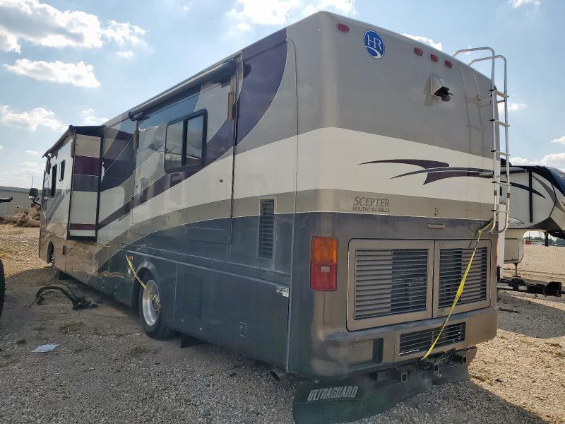 Photo 3 from auction – 2002 HOLIDAY RAMBLER SCEPTER with VIN 1RF12061122015752
