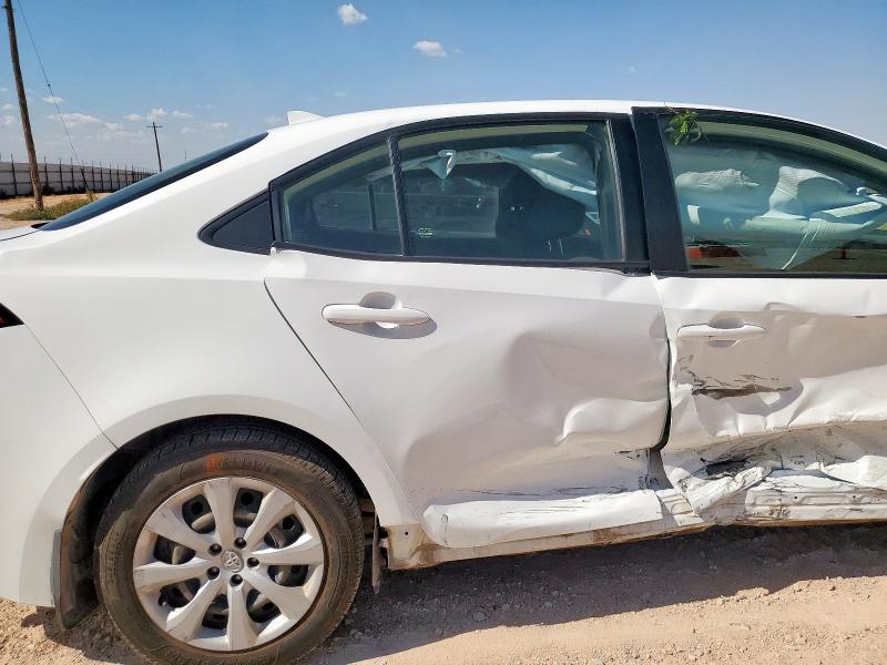 Photo 10 from auction – 2022 TOYOTA COROLLA LE with VIN JTDEPMAE8N3018223
