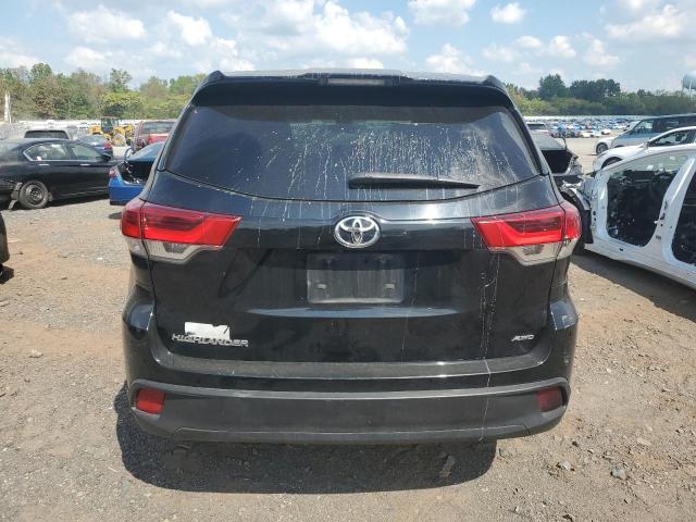 Foto 6 de la subasta – 2018 TOYOTA HIGHLANDER con VIN 5TDBZRFH1JS899871