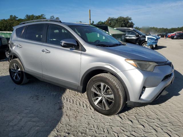 Photo 4 from auction – 2017 TOYOTA RAV4 XLE with VIN 2T3WFREV9HW327019
