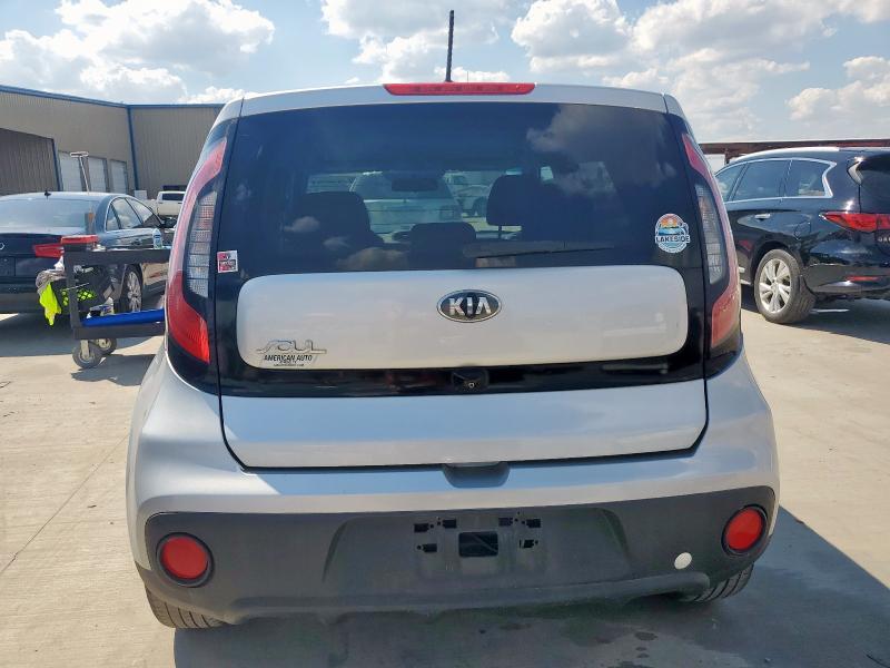 Zdjęcie 6 z aukcji – 2017 KIA SOUL + z VIN KNDJP3A51H7473517