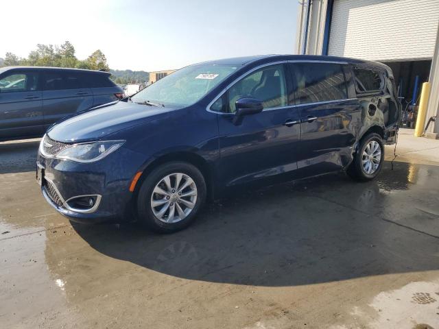 CHRYSLER PACIFICA T 2019 with VIN 2C4RC1FG2KR567702 - Photo from auction
