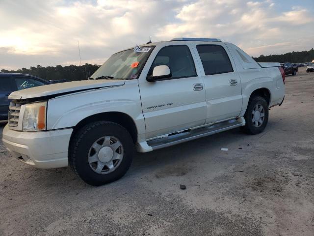CADILLAC ESCALADE E 2002 with VIN 3GYEK63N22G304160 - Photo from auction