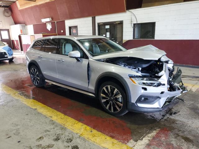 Photo 4 from auction – 2025 VOLVO V60 CROSS with VIN YV4L12WL1S2148802