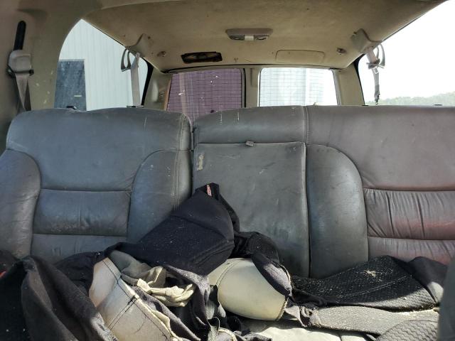 Photo 10 from auction – 1999 GMC SUBURBAN K with VIN 1GKFK16R7XJ712787