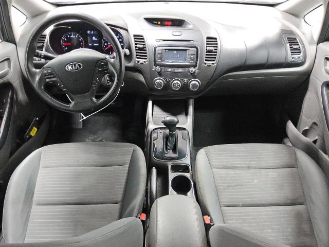 Zdjęcie 8 z aukcji – 2017 KIA FORTE LX z VIN 3KPFL4A72HE015154